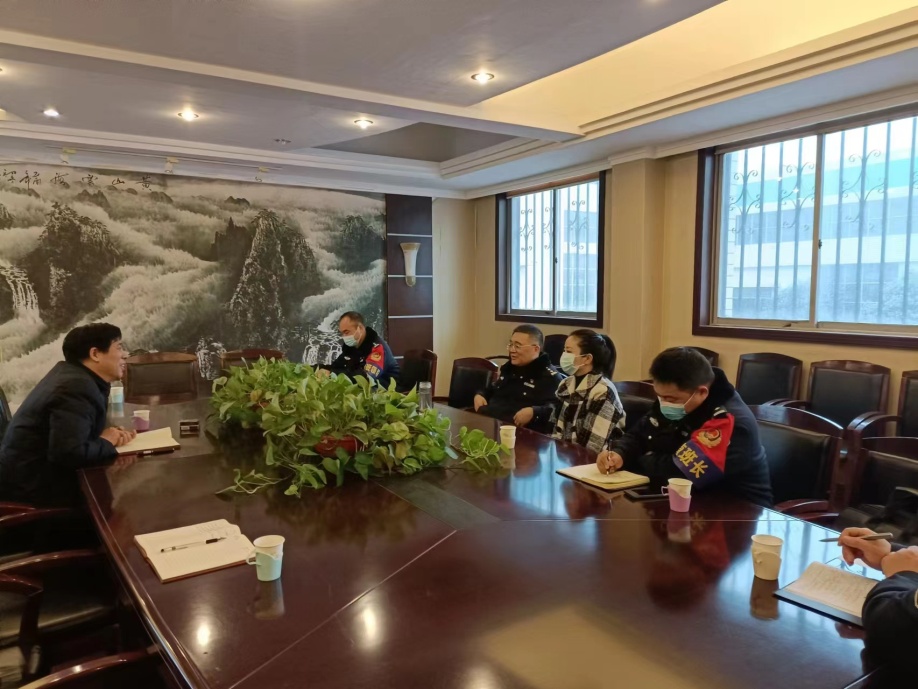 荆州市公安局党委委员、凯时KB88区副区长、公循分局党委书记、局长马挟超一行莅临公司调研企业节后复工复产事情